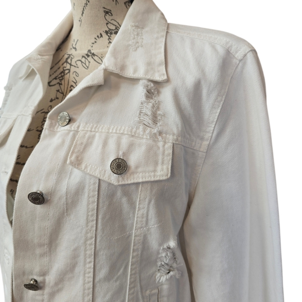 Love Tree Distressed White Denim Jean Jacket L - Picture 5 of 8